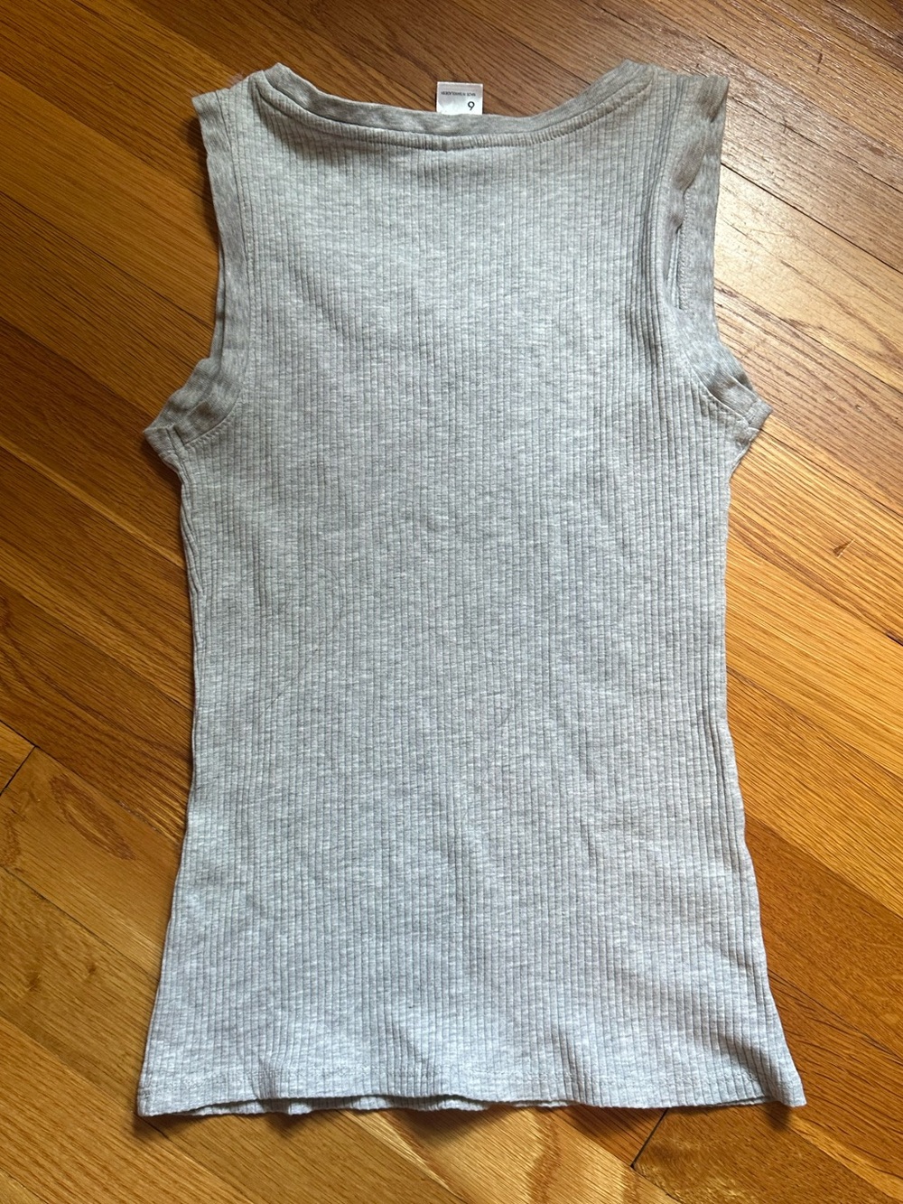 Gray Tank Top - Picture 2 of 3